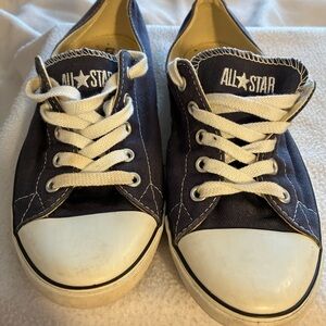 Converse All Star Navy Women's 7.5 Sneakers EUC Skater Punk Grunge 90s Y2K